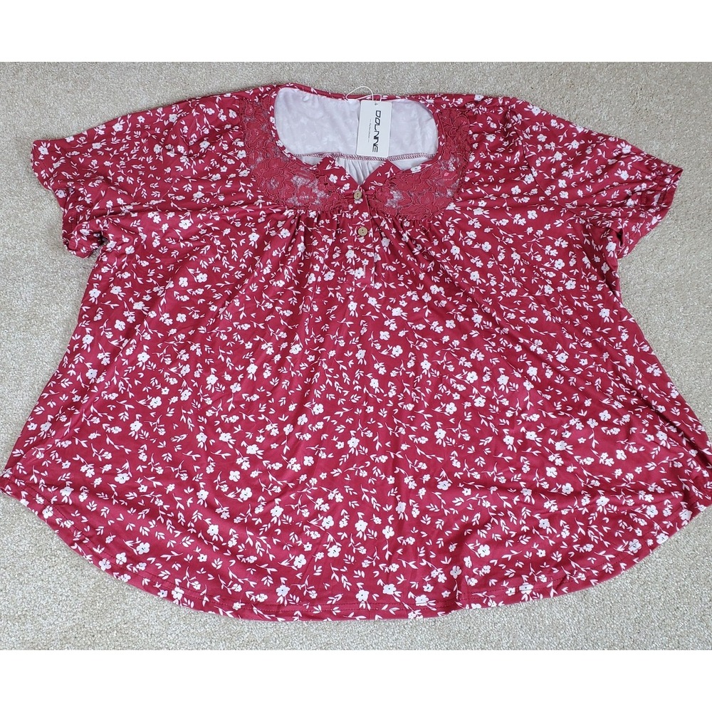 DOLNINE Women's Pullover Red and White Lacey At Top Plus Size 4XL NWTG